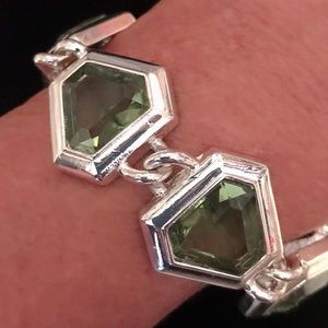 Anne Klein bracelet like new